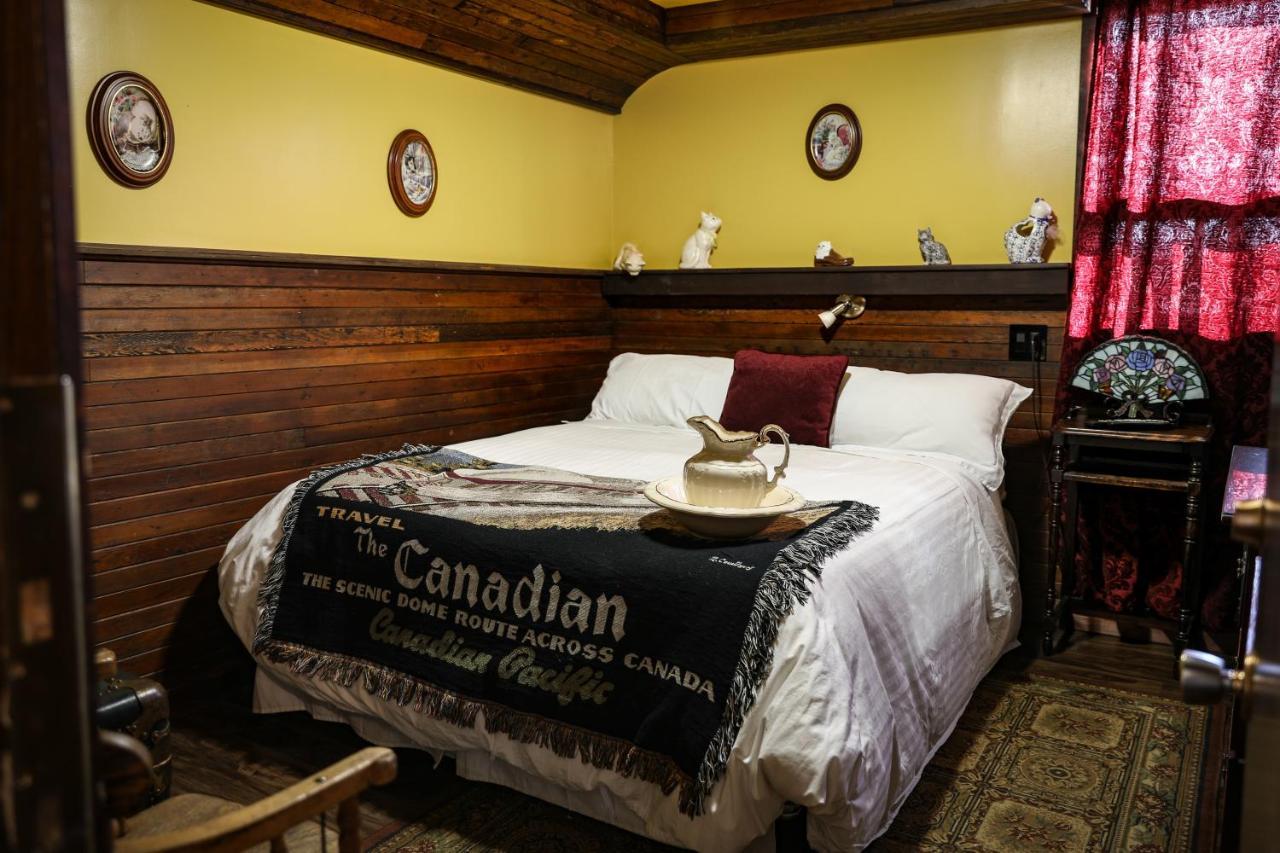 The Cochrane Rockyview Hotel Exterior foto